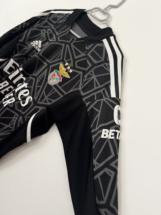Benfica camisola guarda redes 22/23