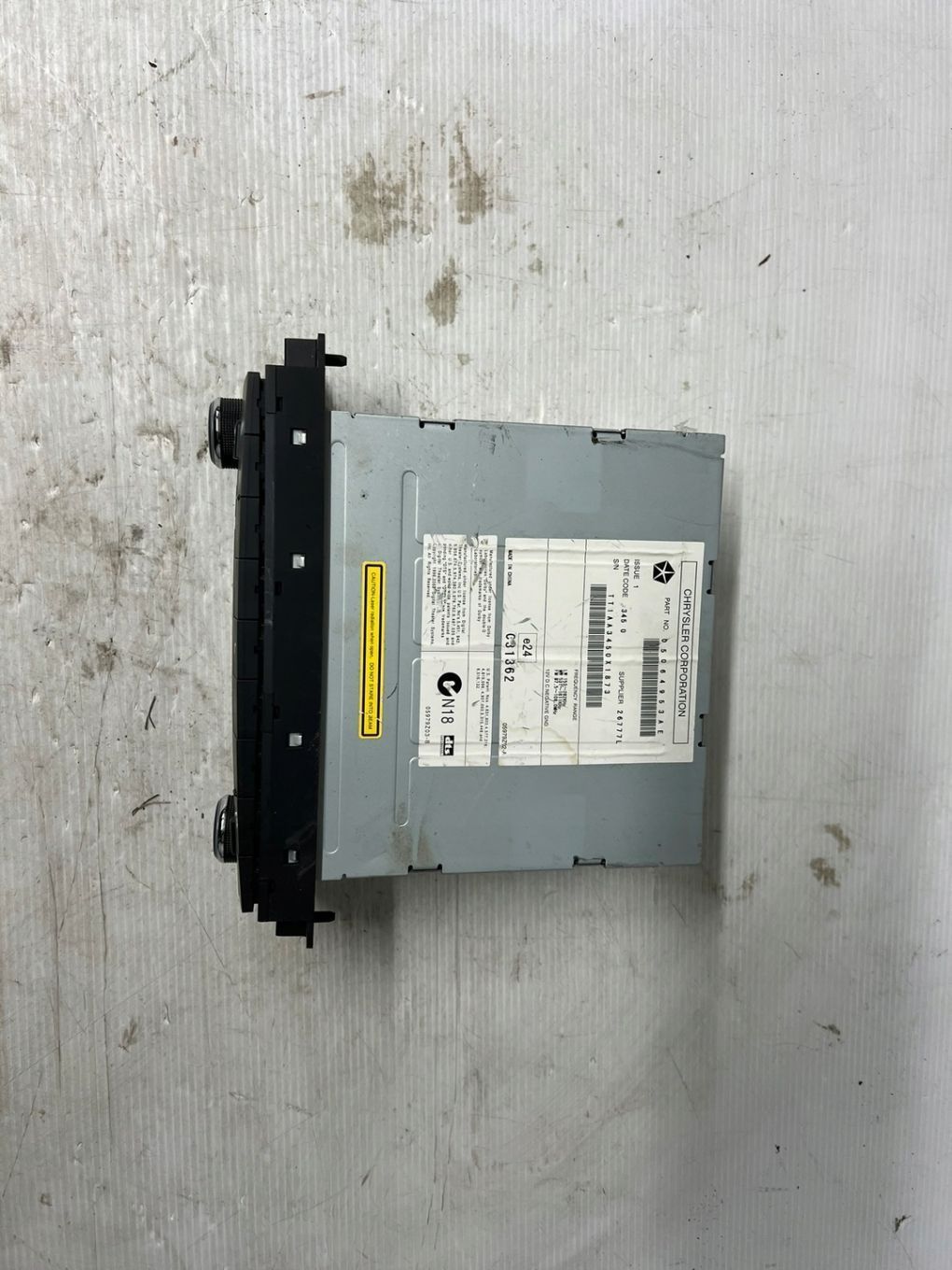 RADIO CD JEEP COMPASS I 13r LIFT 05064953AE