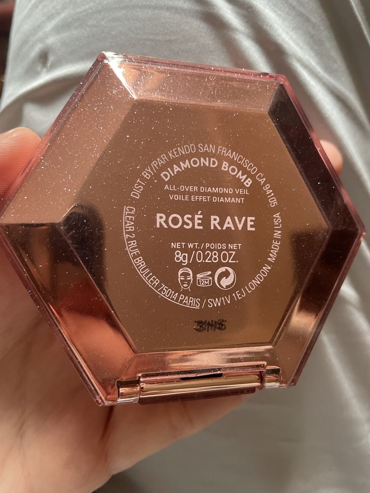 Продам хайлайтер Fenty Beauty