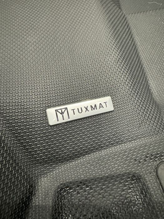 Продам самые идеальные коврики TuxMat Audi A4 B9 A5 S4 S5