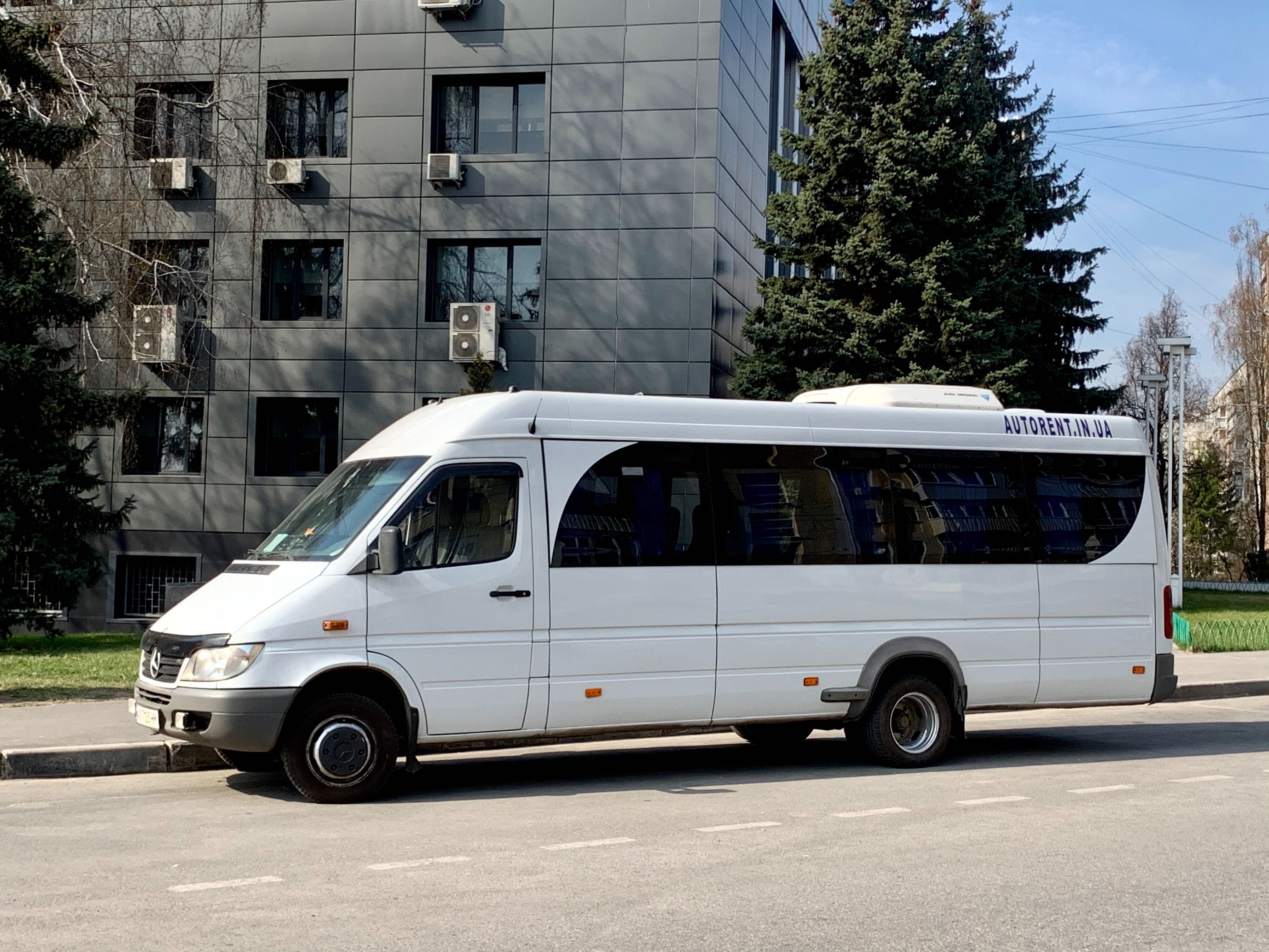 Аренда заказ микроавтобуса автобуса 18 21 30 пассажирские перевозки