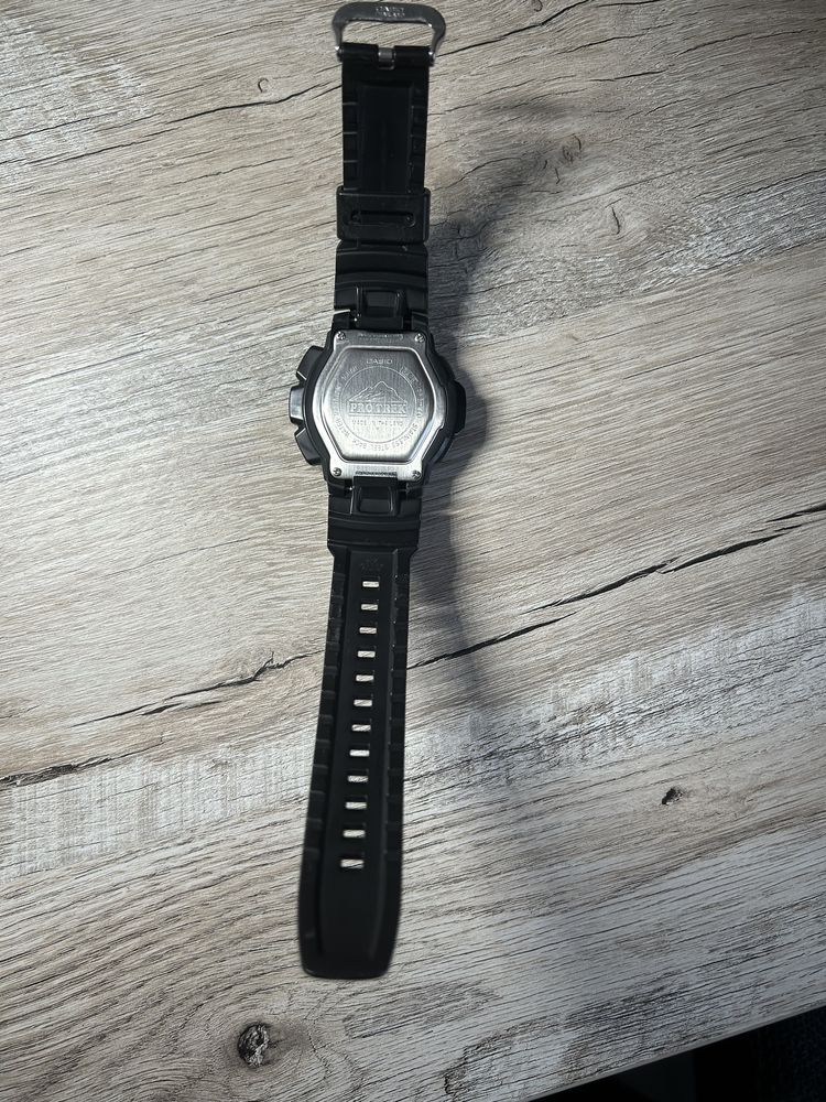 Годинник Casio Pro Trek prg-270