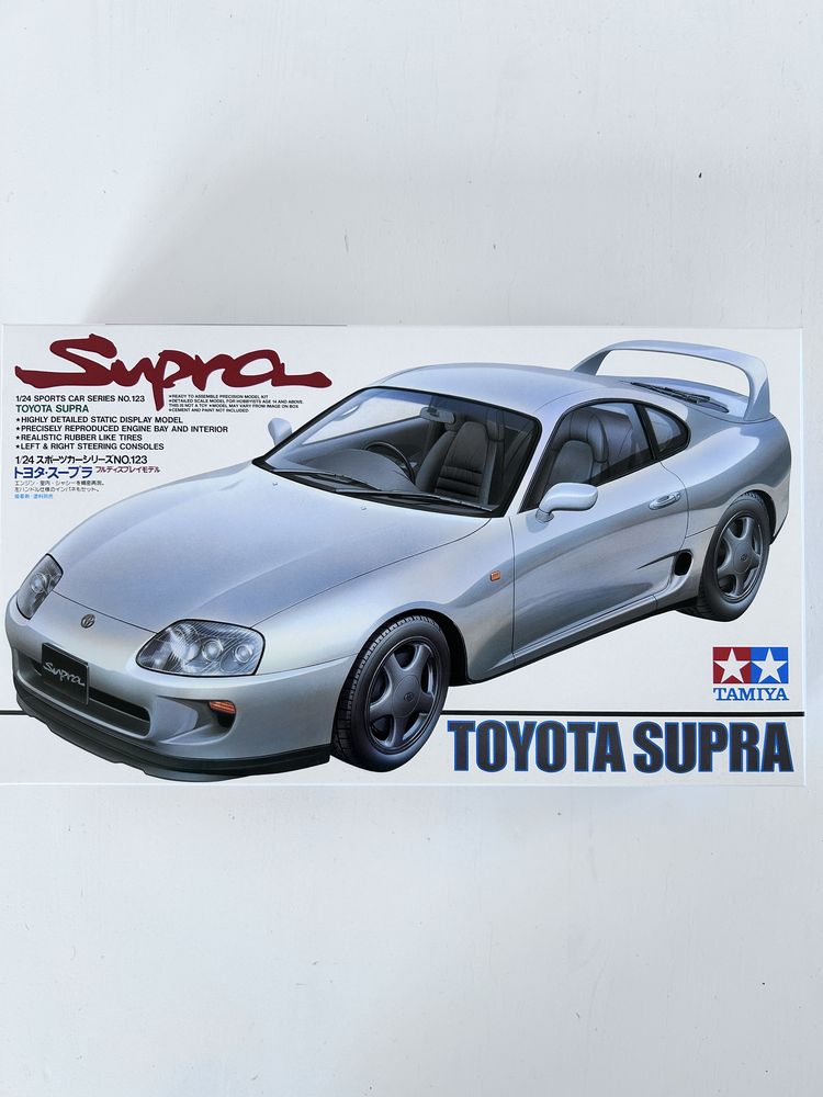 Samochód Toyota Supra model do sklejania Tamiya 24123