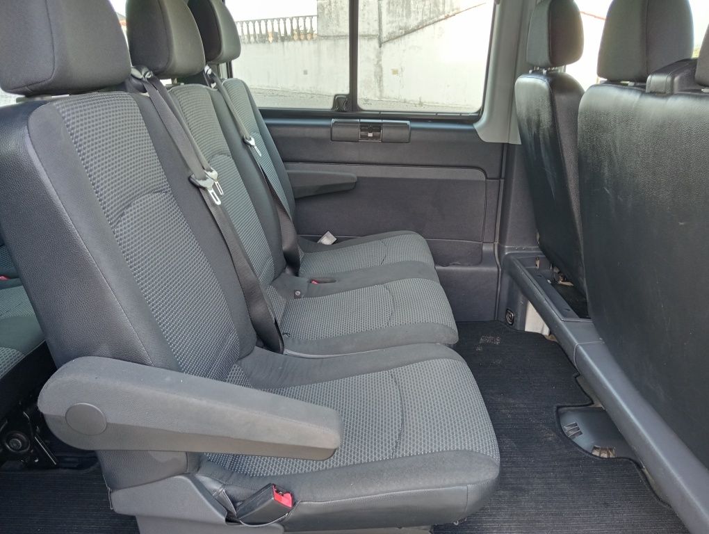 Mercedes Vito 116CDI de 9 lugares de 2012 em estado novo