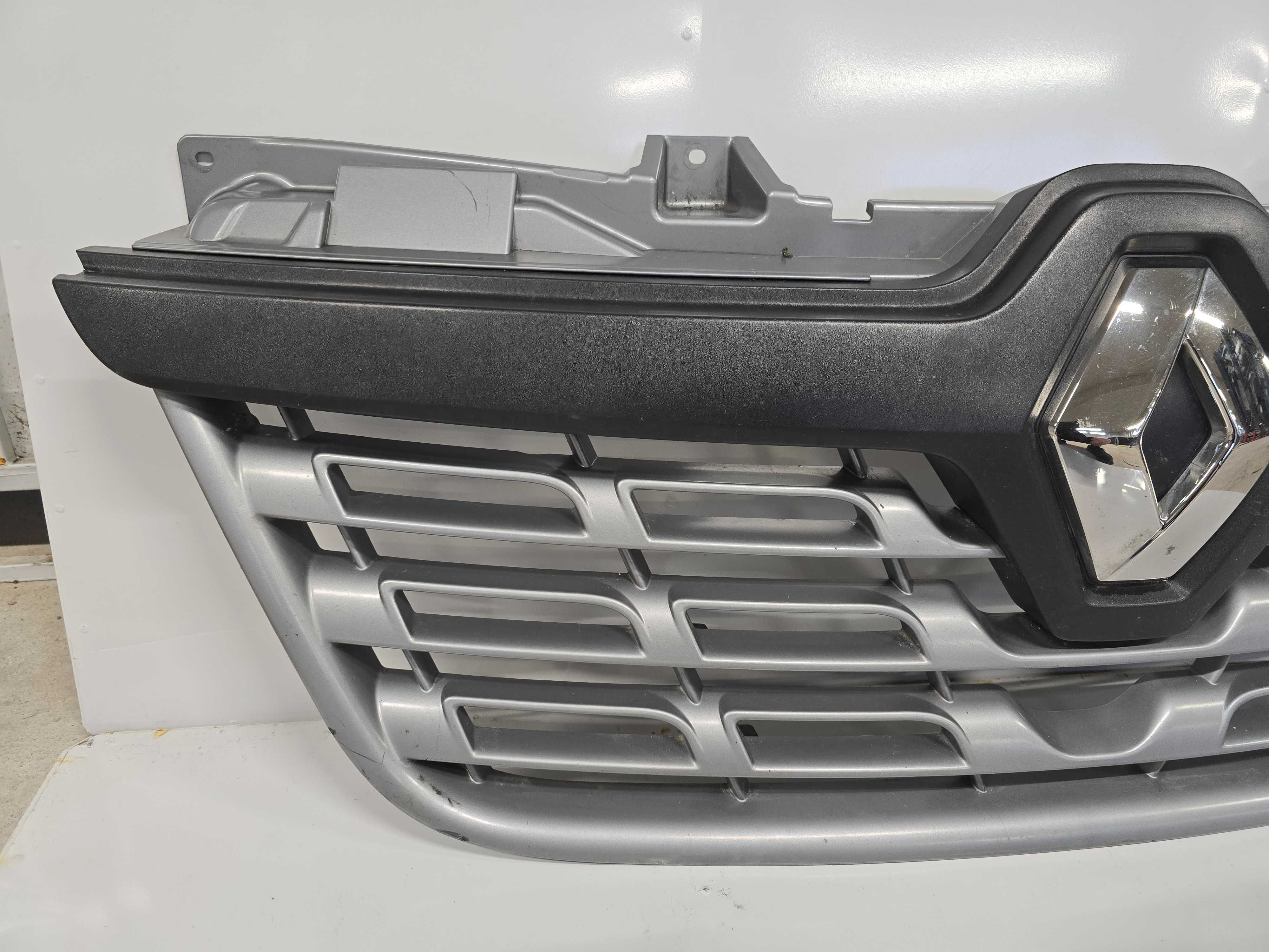 Grill Atrapa Renault Master III