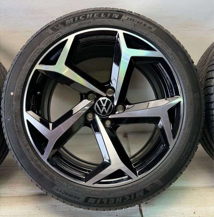 Vw Passat B8 Bonneville koła alu 235/45r18 Michelin 5x112 Oryginał