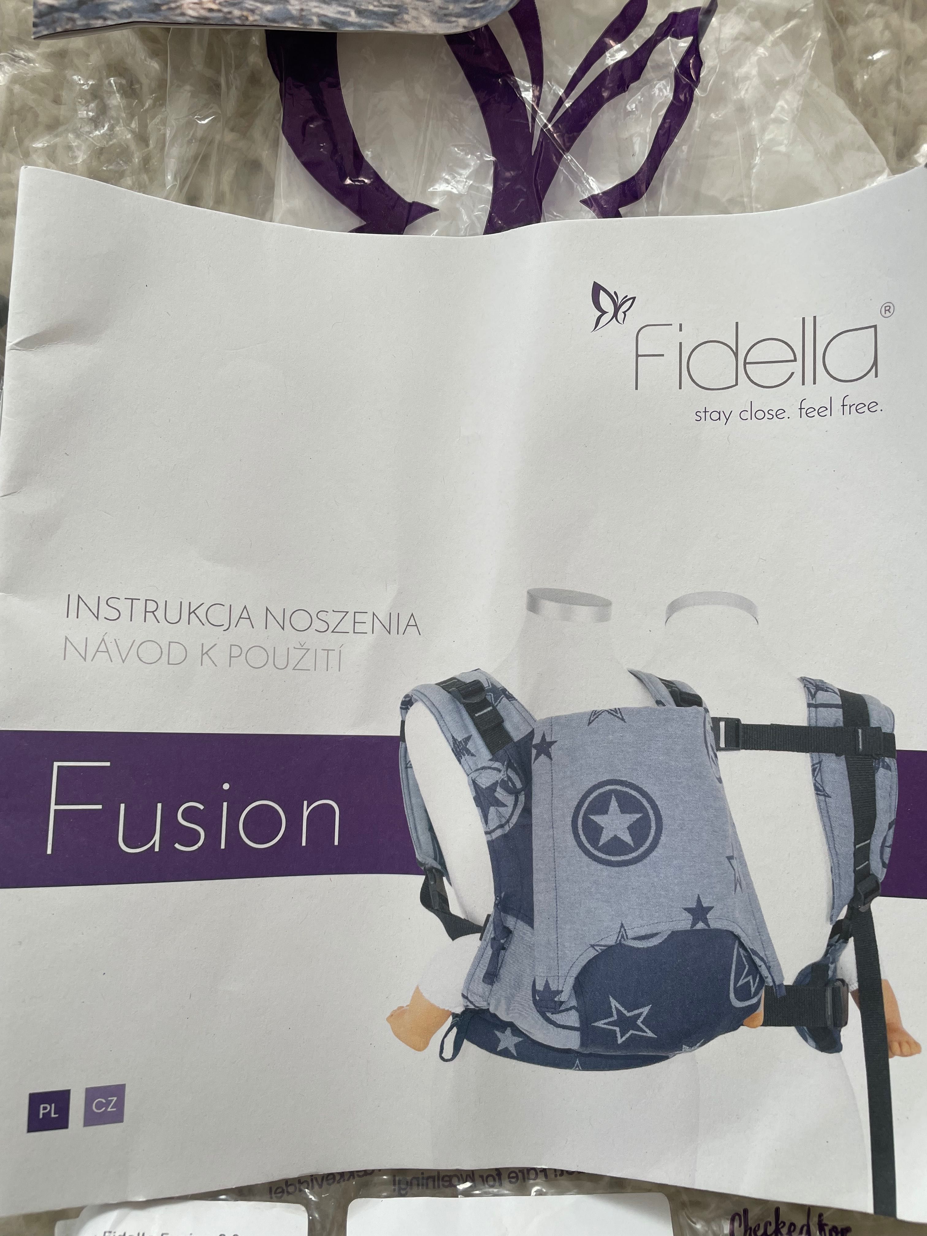 Nosidełko Fidella Fusion nosidło dla dzieci