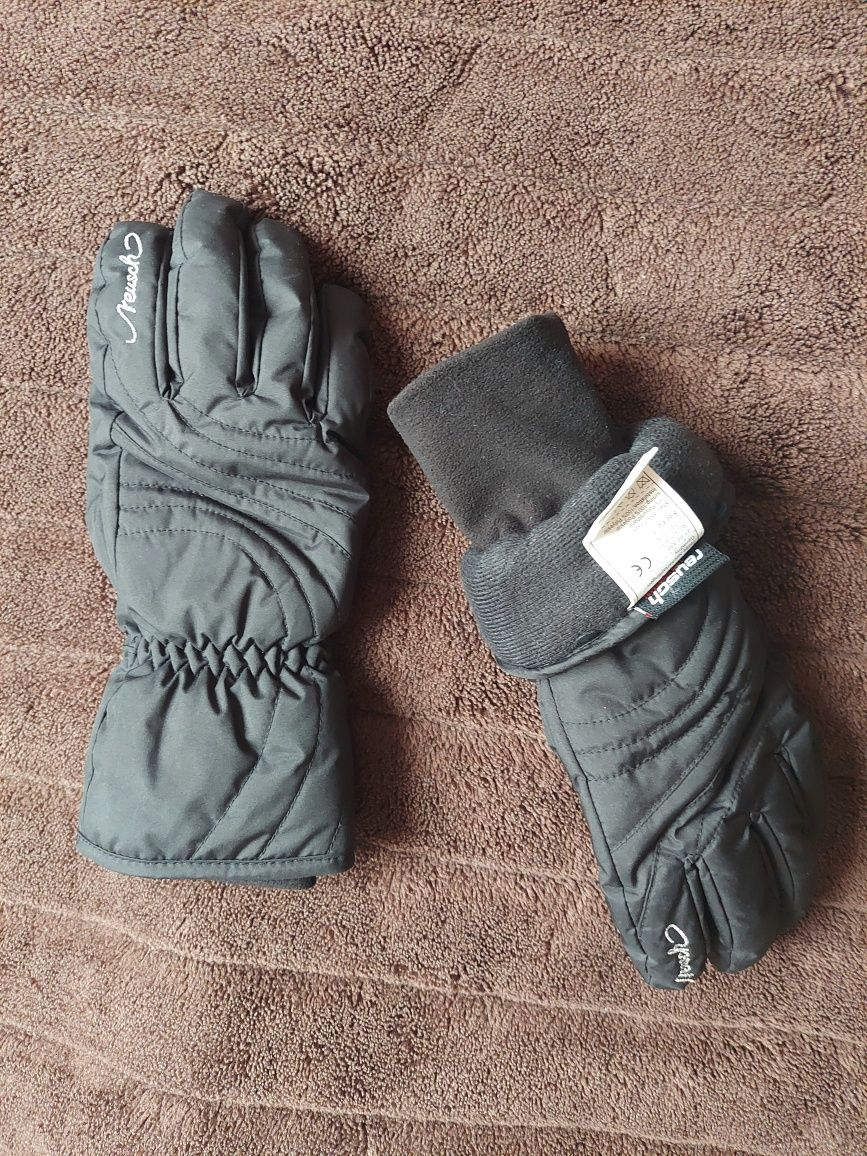 Перчатки горнолыжные reusch ziener gore tex оригінал 

Стан класний