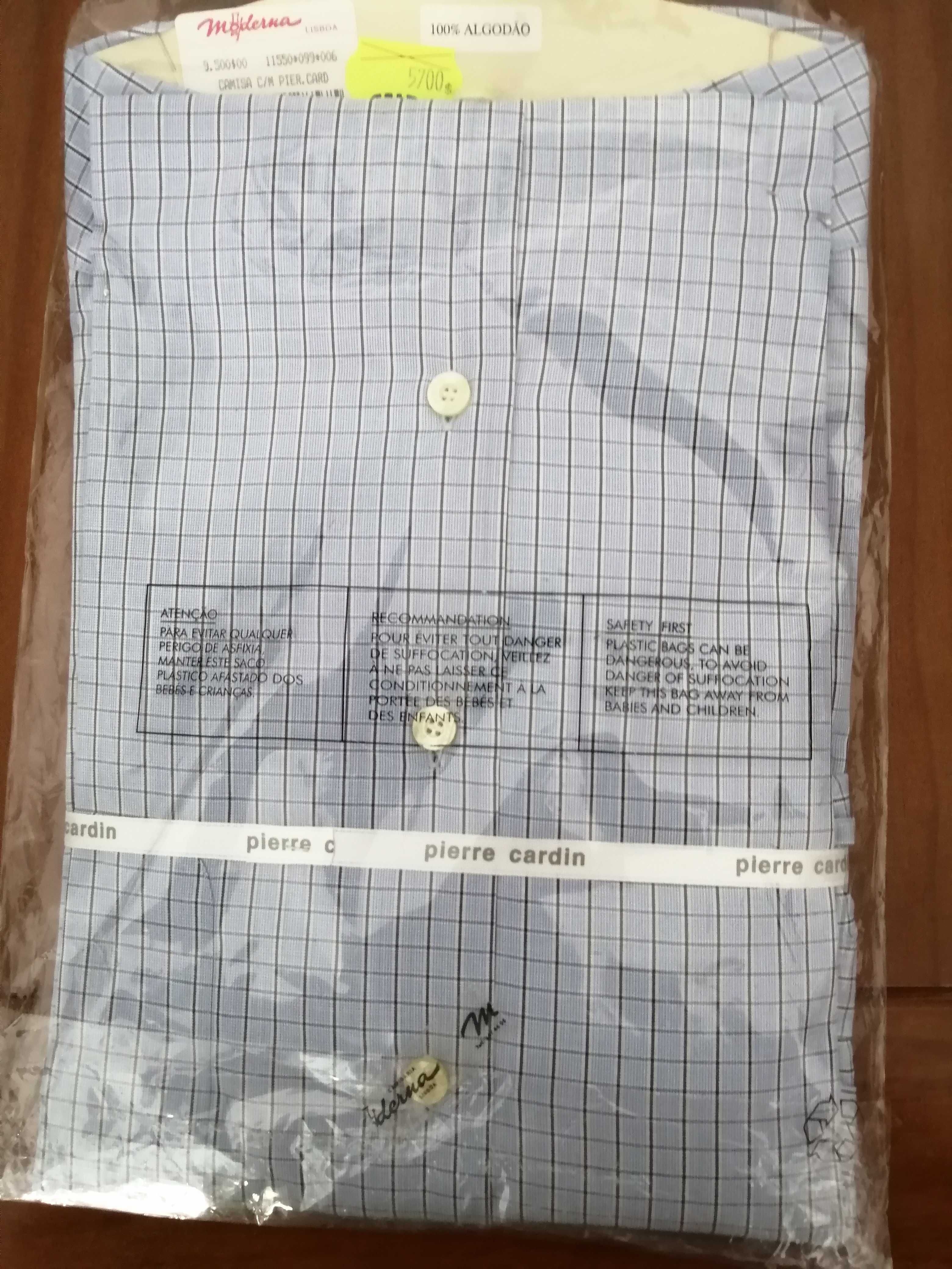 Camisa Pierre Cardin  NOVA  (Tamanho: 45)