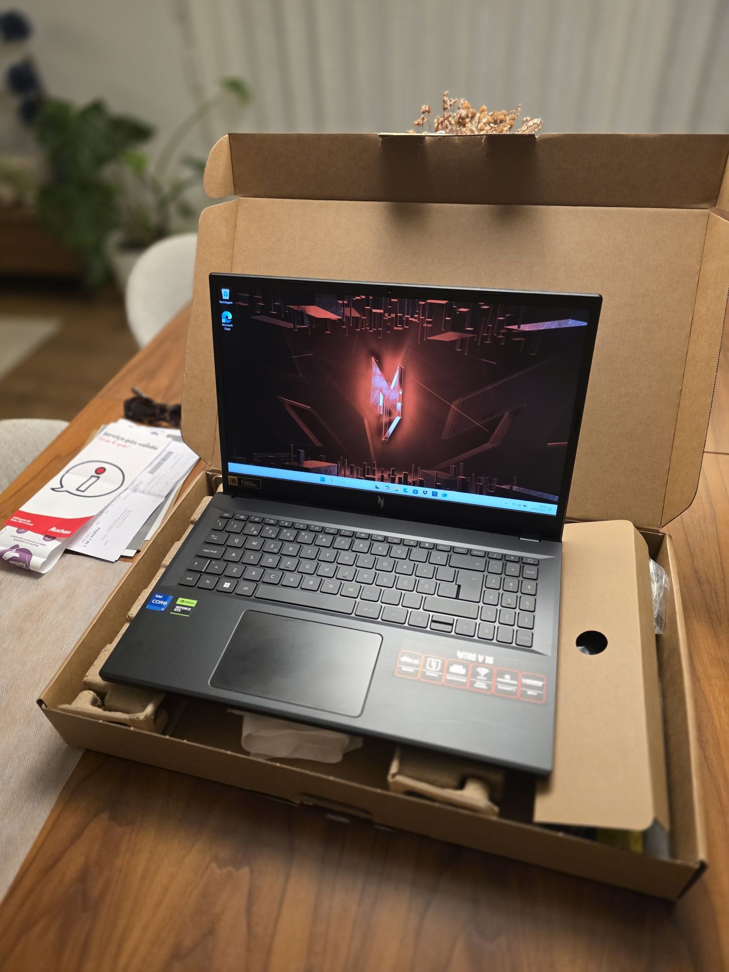 Acer Nitro V RTX 4060 i7 13th 16GB 512GB ESTREAR. Troca/retoma. Fatura
