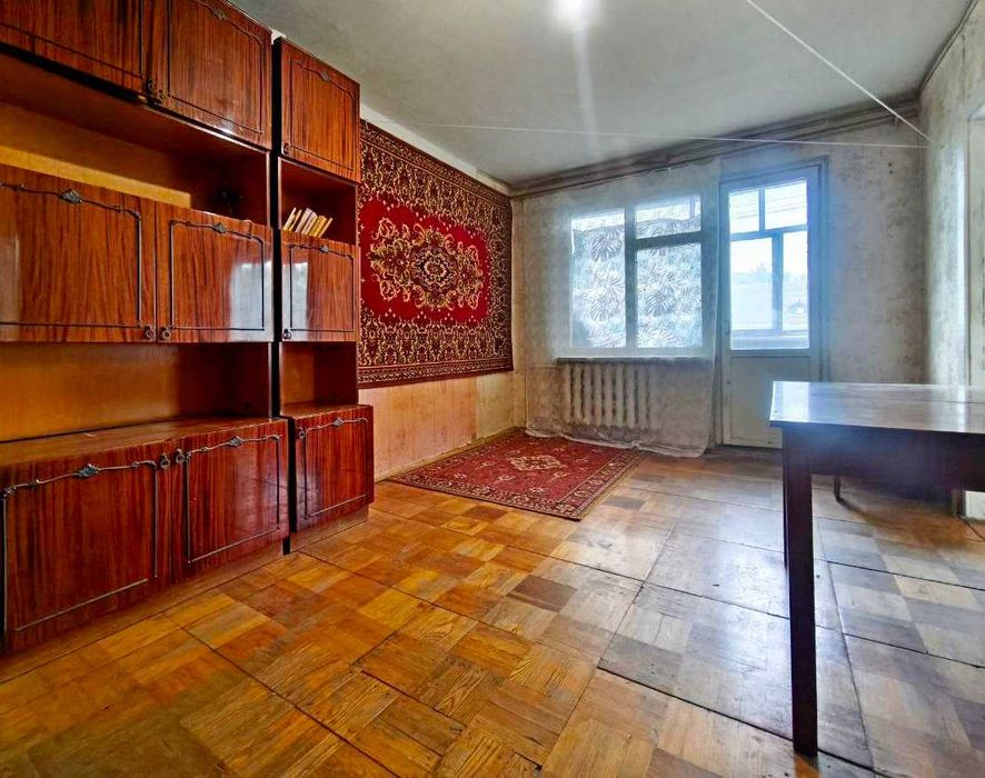 4 кімнатна квартира для великої дружньої родини. Вулиця Льотна. (SP)