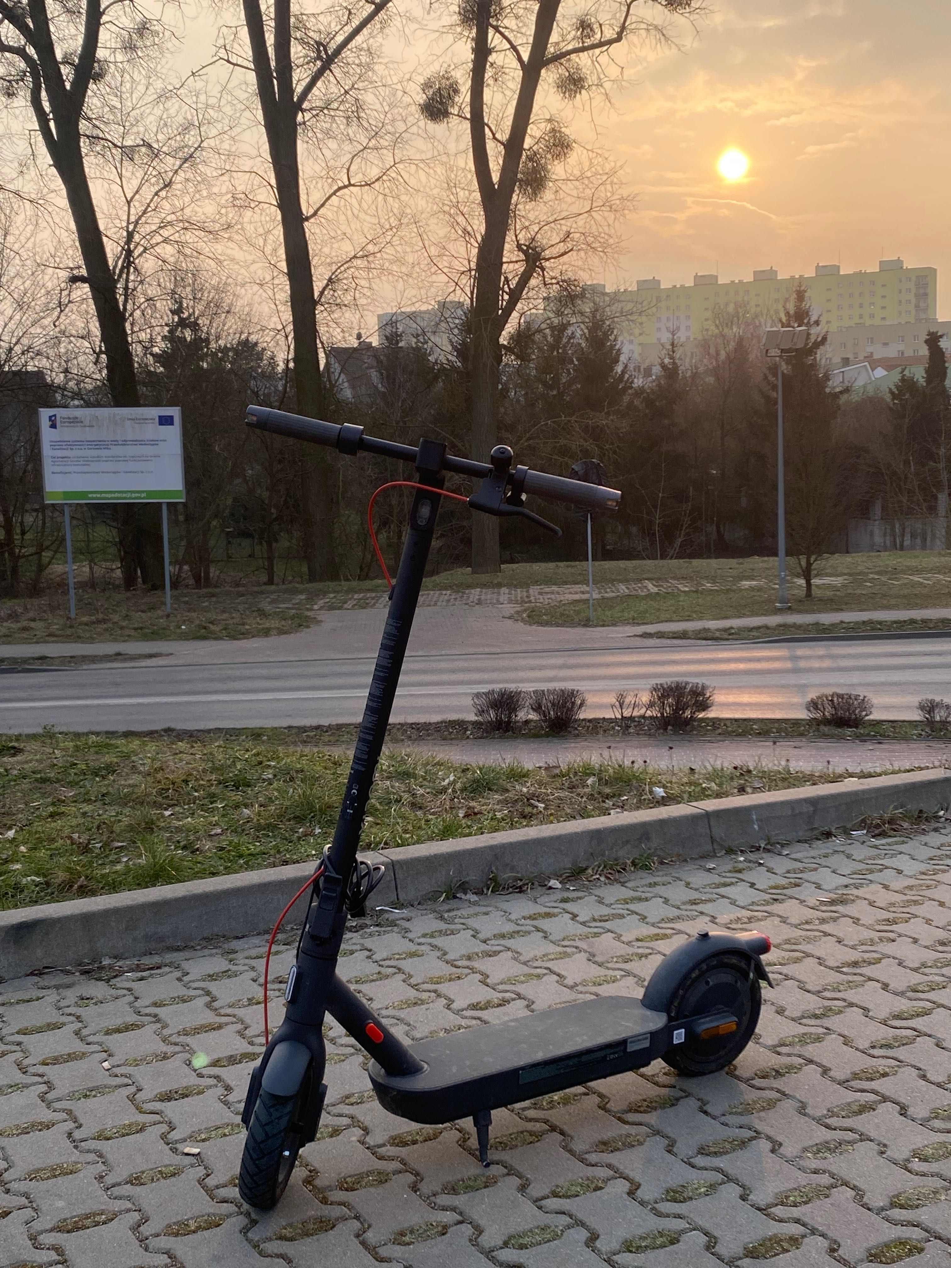 Xiaomi 4 Pro skuter elektryczny na sprzedaż (używany)