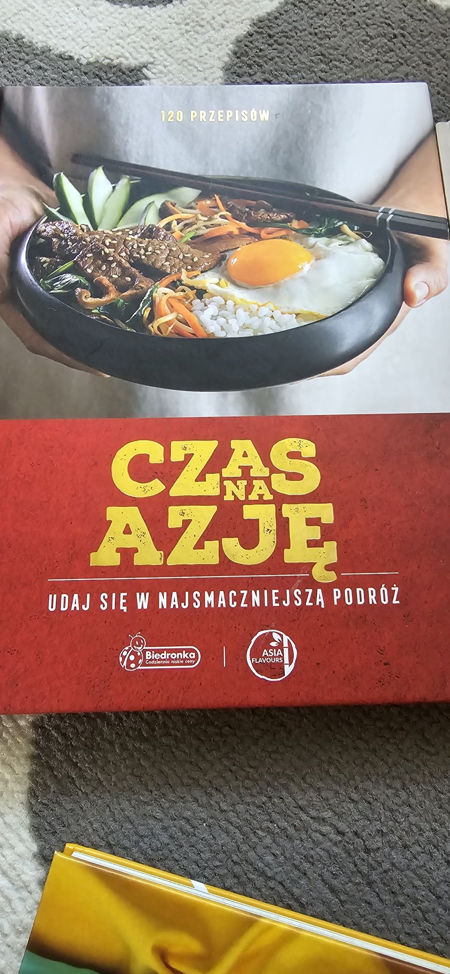 Zestaw 4 książek kucharskich