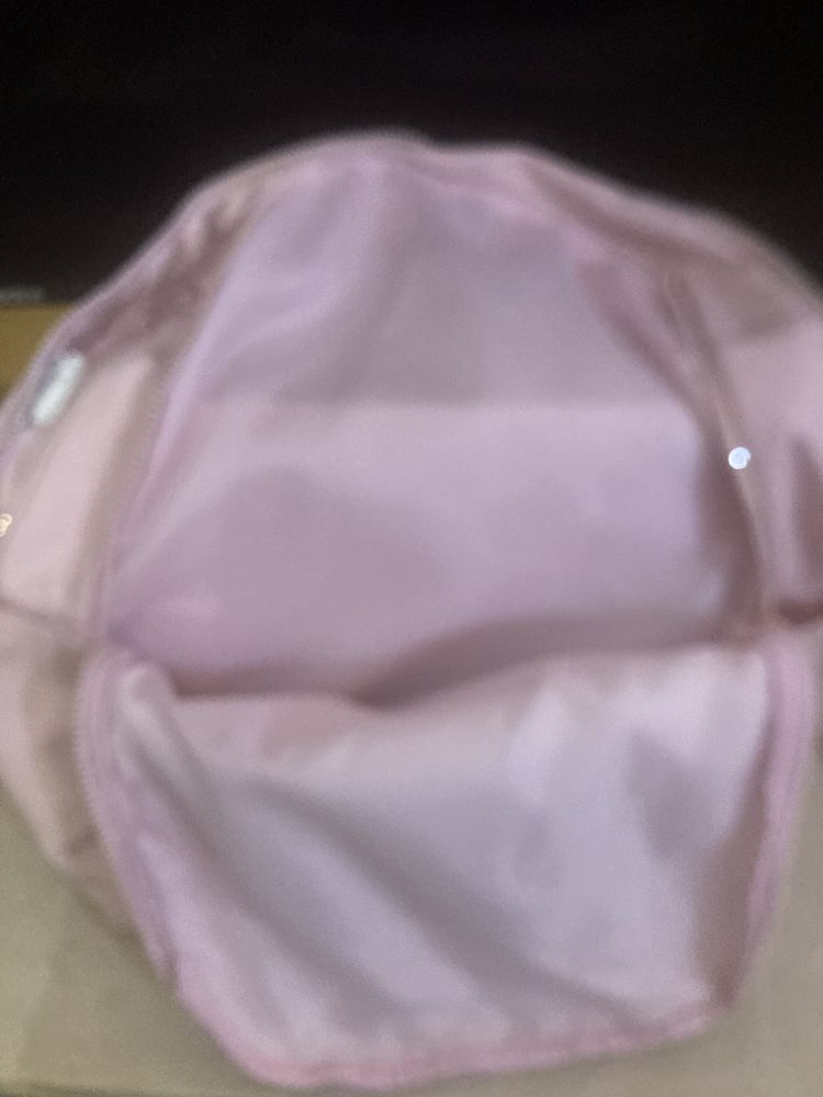 Mochila em bom estado MissLemonede