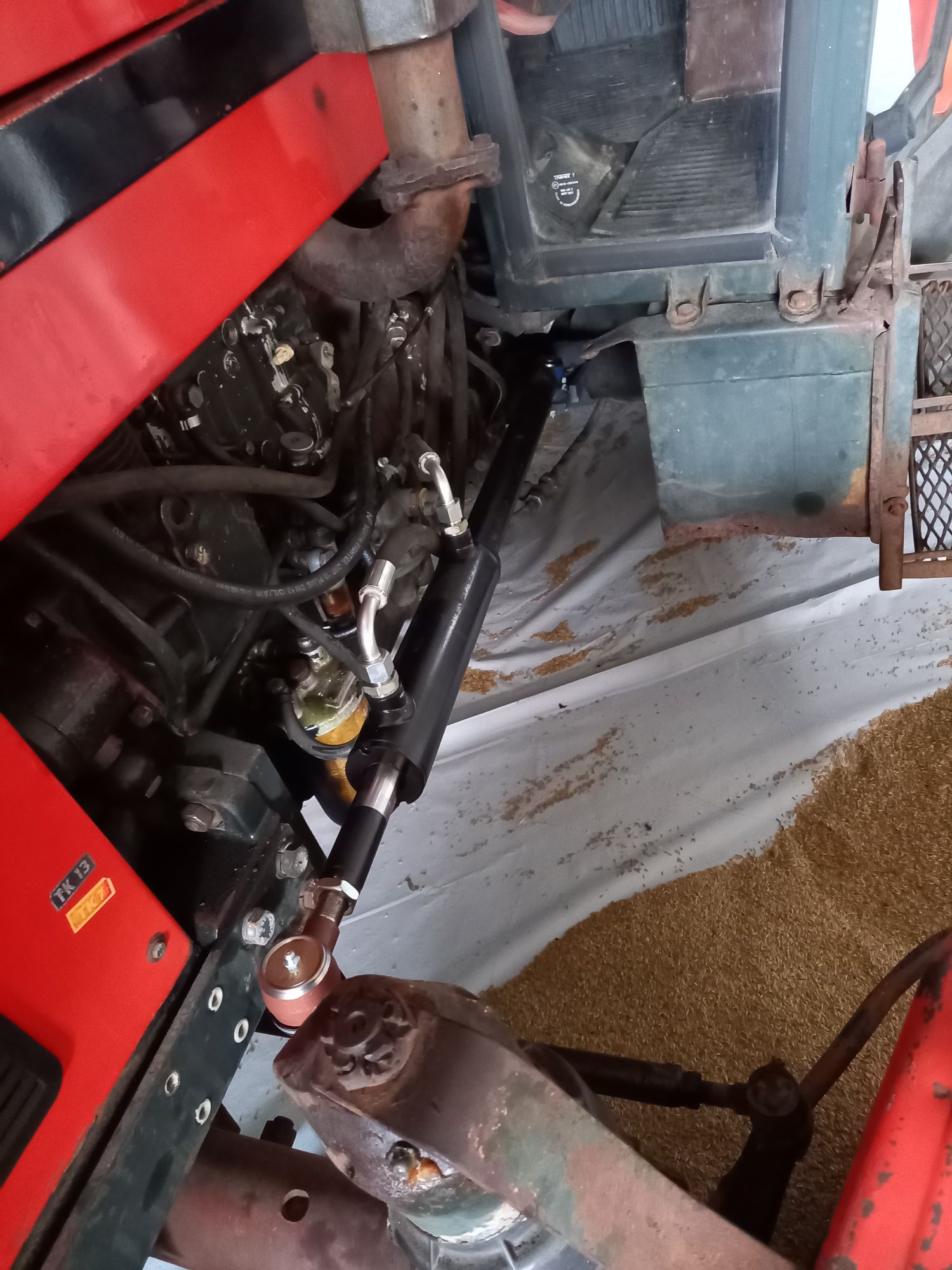 Ciągnik rolniczy Zetor 7711
