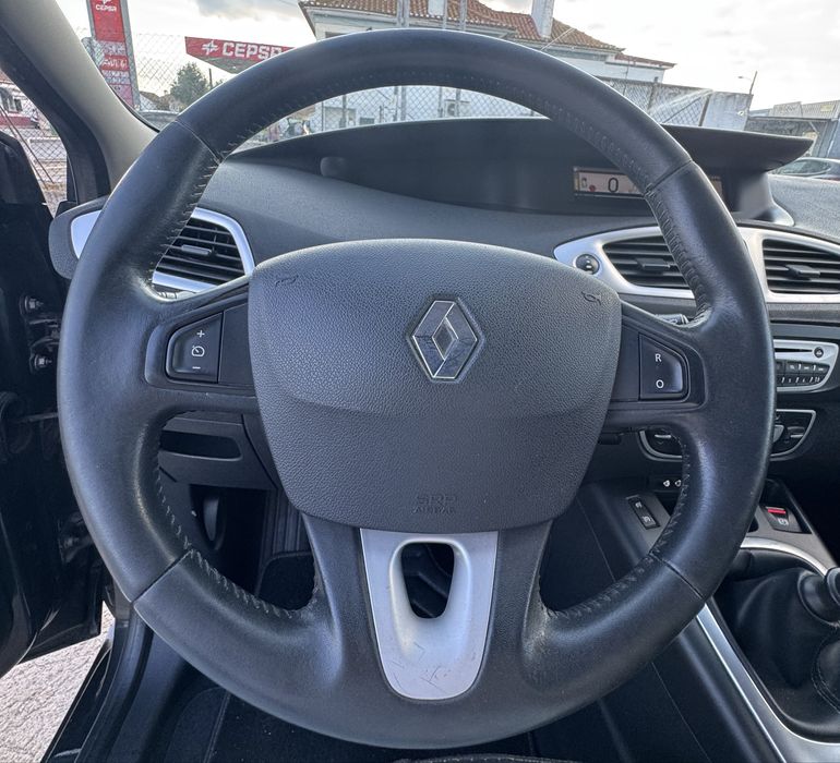 Renault Scenic7 lugares