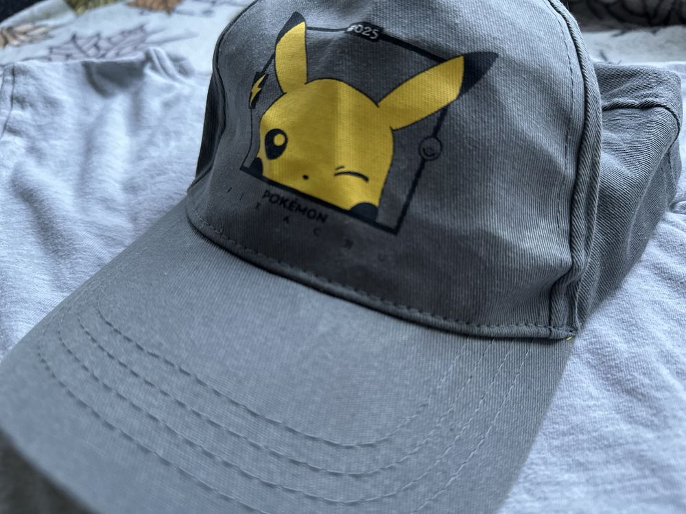 Czapka i bluzka Pokemon 128cm