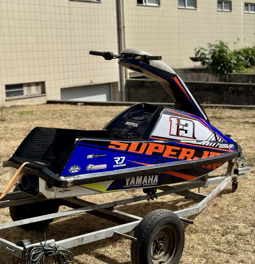 Yamaha superjet 700 com atrelado