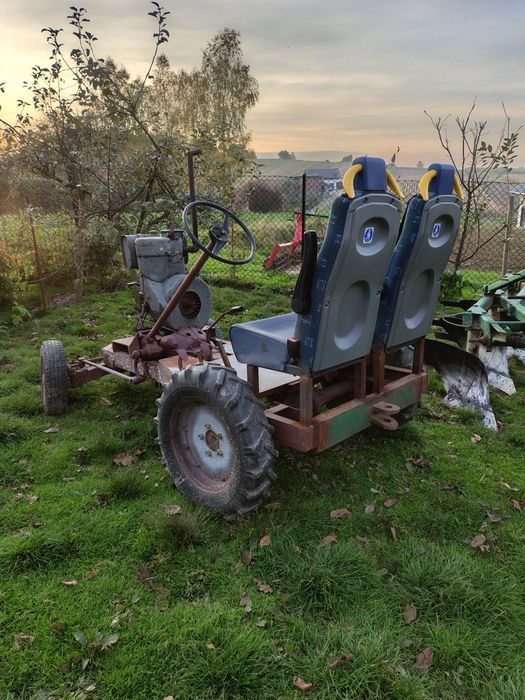 Traktor Sam Andoria S7