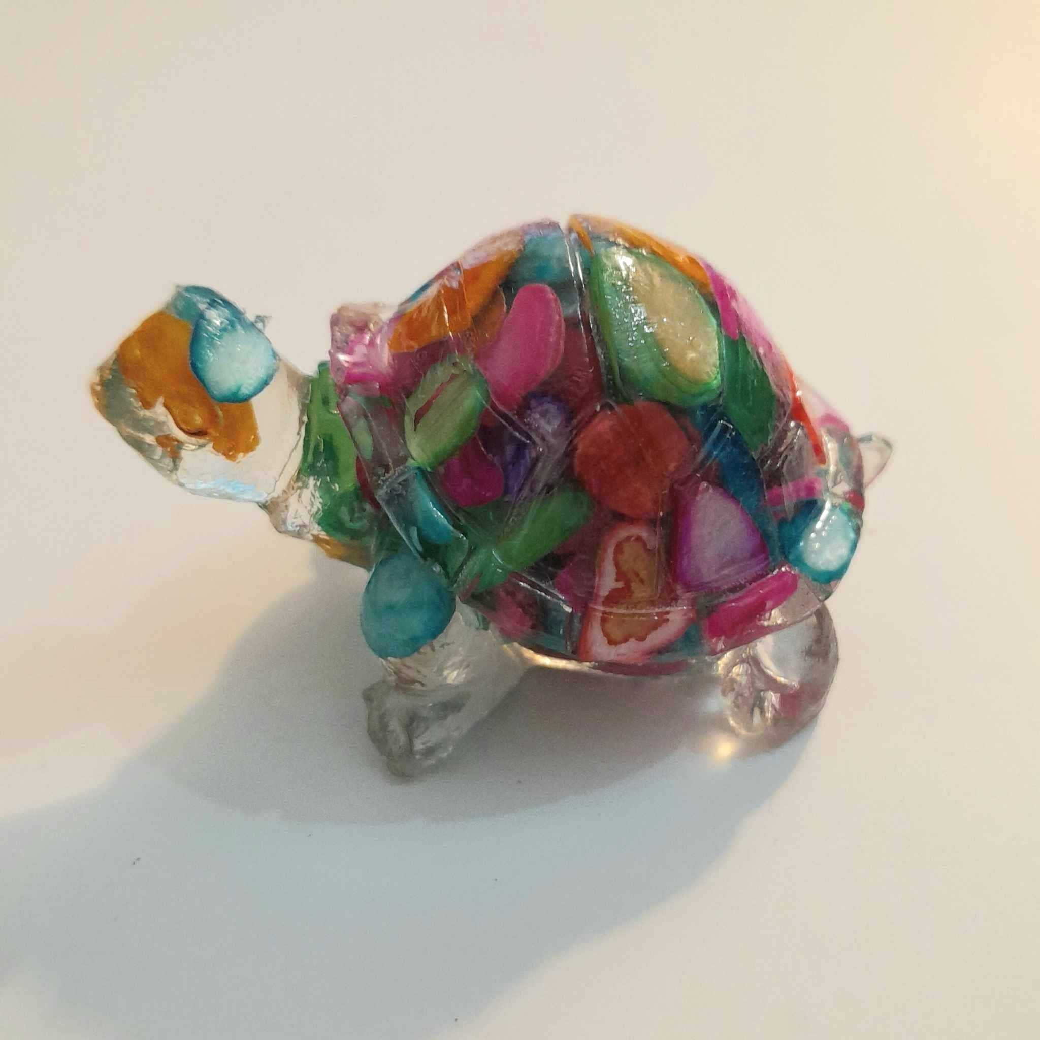 Tartarugas em pedra semipreciosas