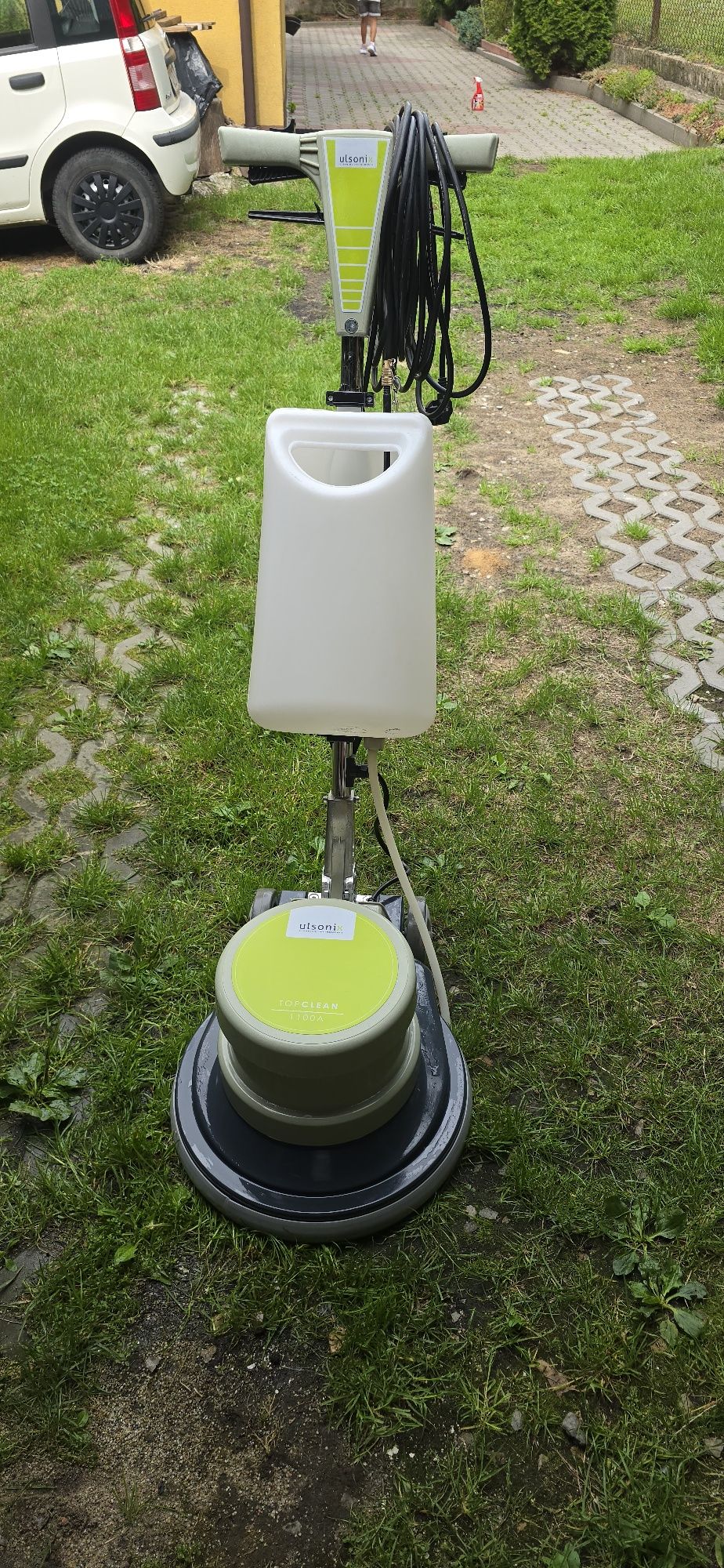 Maszyna do mycia podłóg ulsonix topclean szorowarka