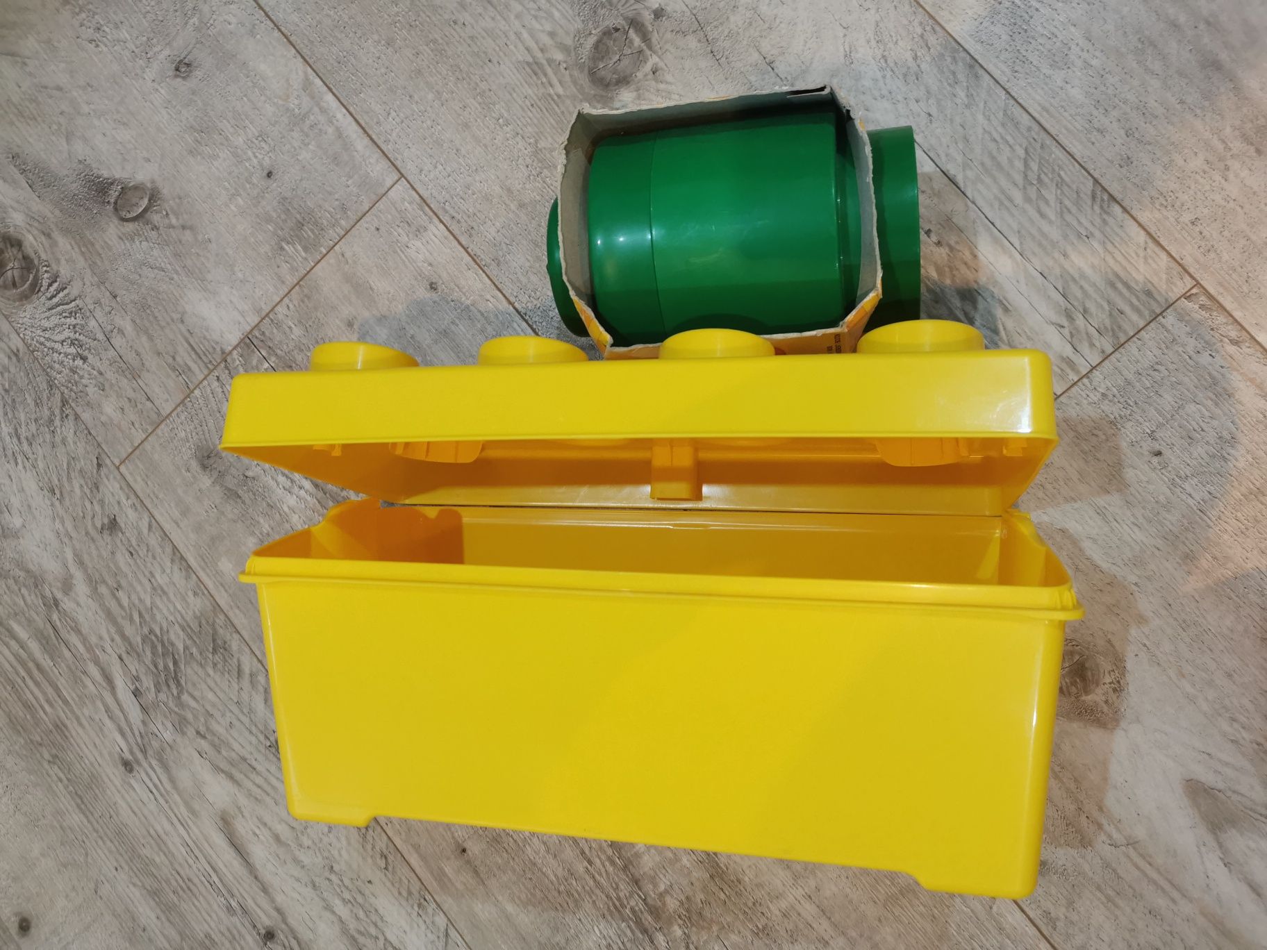 Lego pudełka do przechowywania, jedno nowe