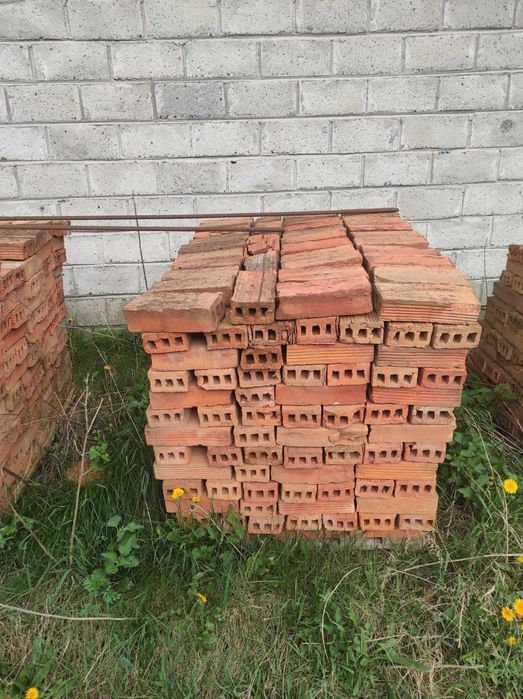 NA SPRZEDAŻ | Czerwona cegła!! |