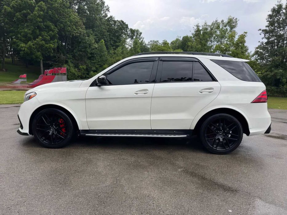 Mercedes-Benz GLE 63 S      2016