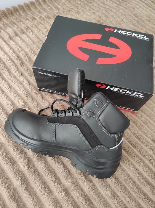 Ботинки демисезонные