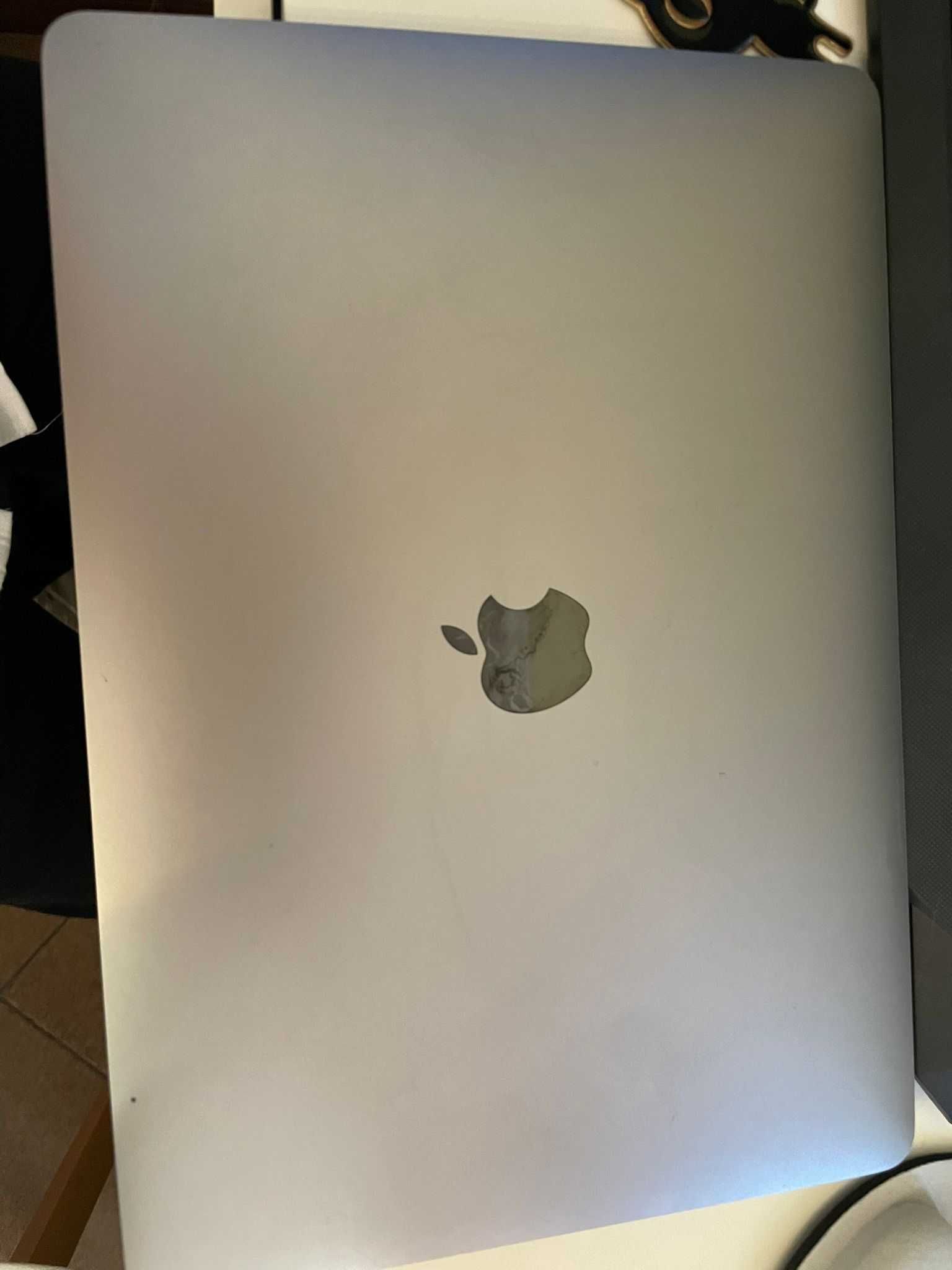Macbook Pro 13'' (2017)  - Para Peças