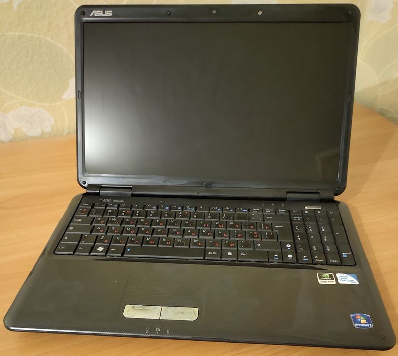 Продам ноутбук Asus x66ic