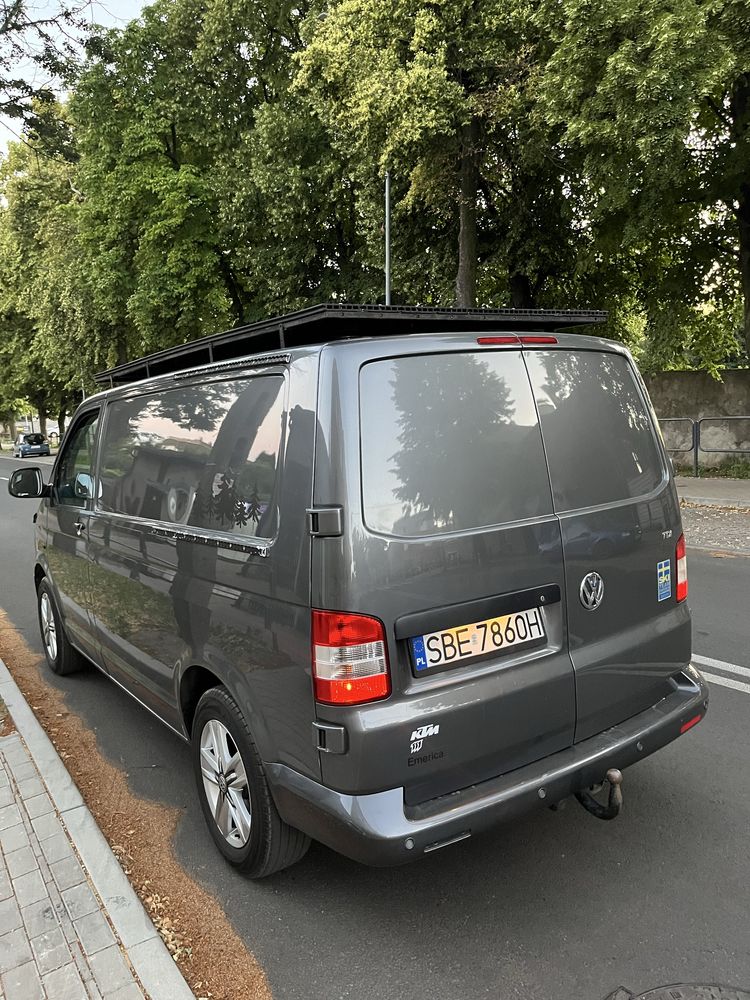 VW Volkswagen T5.1 Transporter 2011 2.0 BiTDI wysokie wypos. Kamper