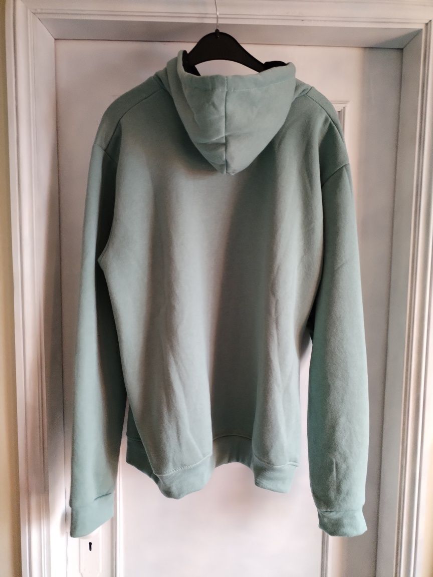 Sweater nova  Calvin Klein tam XL
