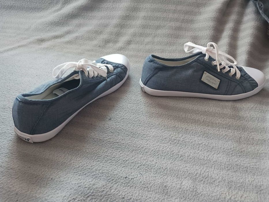 Trampki Manufaktured by FIRETRAP London W3, rozm.43