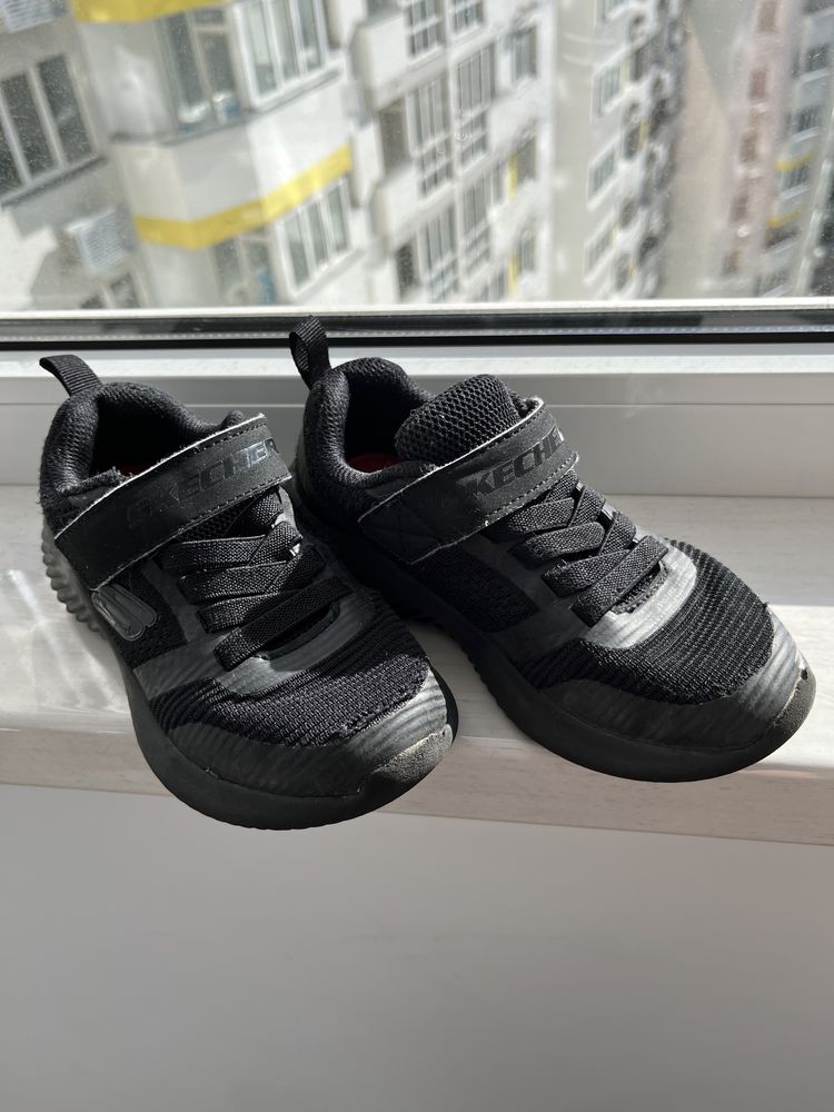Кроссовки Skechers 27 размер