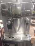 Maquina café Saeco Incanto ou Krups automatica.