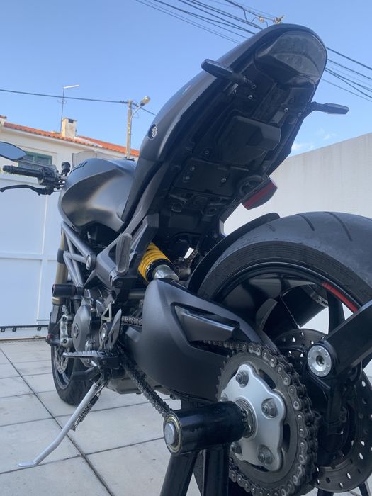 Ducati Monster 1100 EVO ABS (2012) Preto (link c/ video)