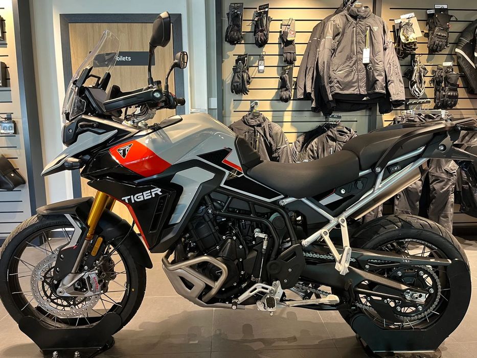 Triumph Tiger Tiger 900 Rally Pro, kufry boczne za 2490zł