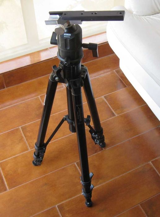 Tripé Manfrotto 074 Professional com cabeça Super Ball 268