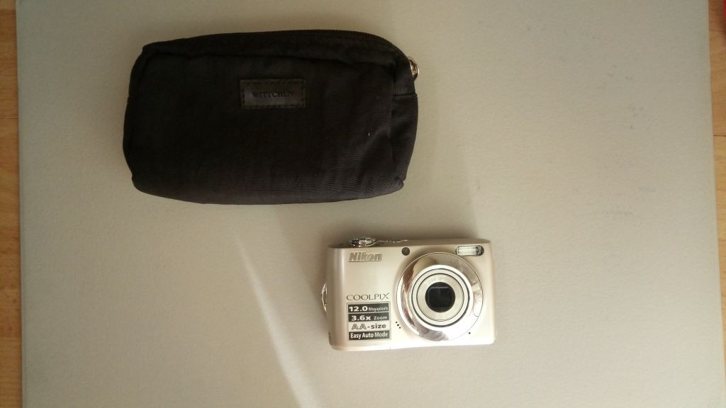 Aparat cyfrowy "Nikon" Coolpix l22