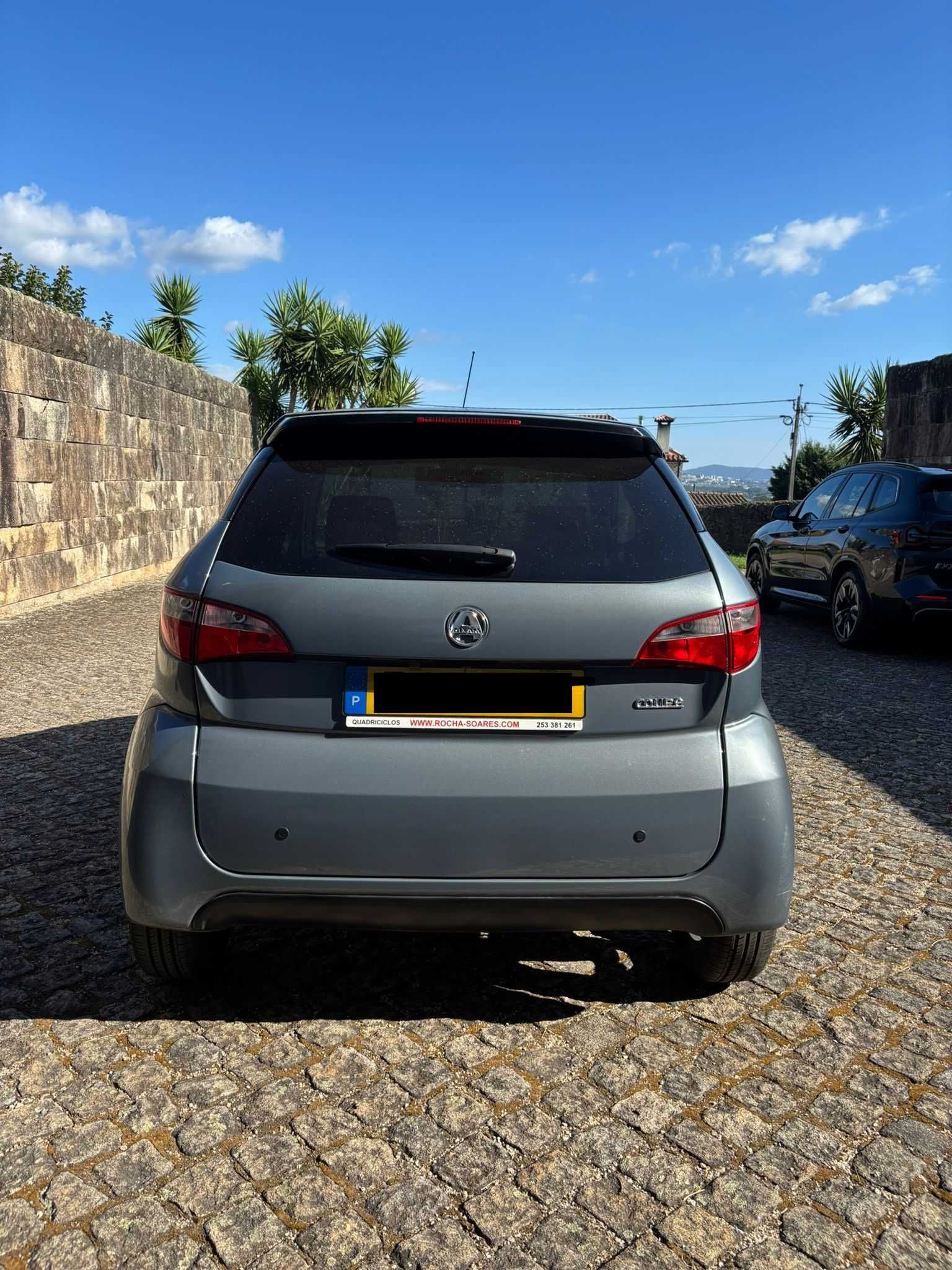 Microcar Aixam Coupé 2023 (agosto)
