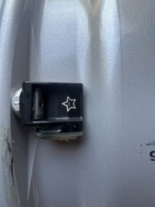 5x112 BMW 8J18 IS30 66,6 TPMS felgi aluminiowe G11 G12 G30 G31 G32