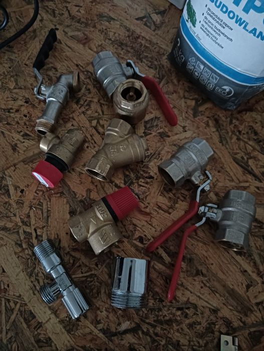 Zestaw zawór różnych