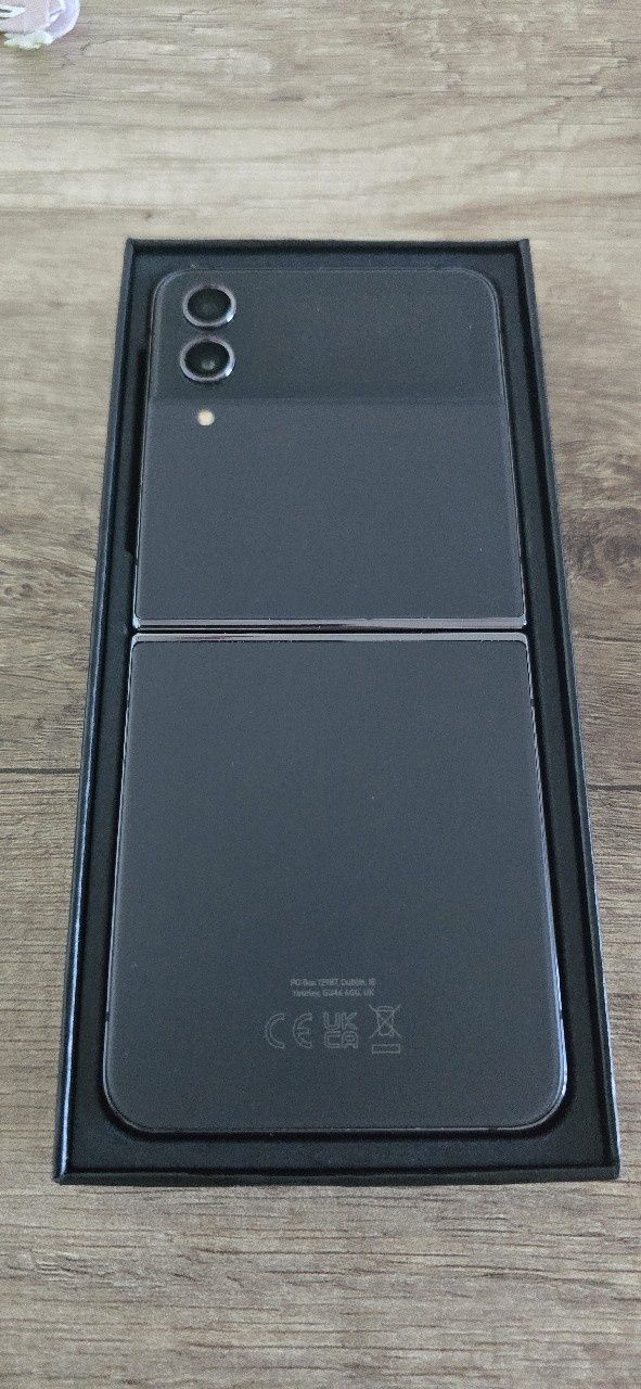 Samsung Z Flip 4