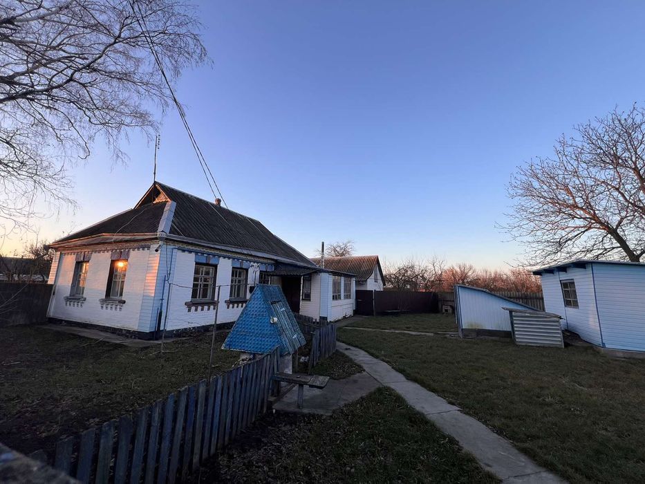 Продам будинок в селі Тростинска Новоселиця Білоцерківський район Київ