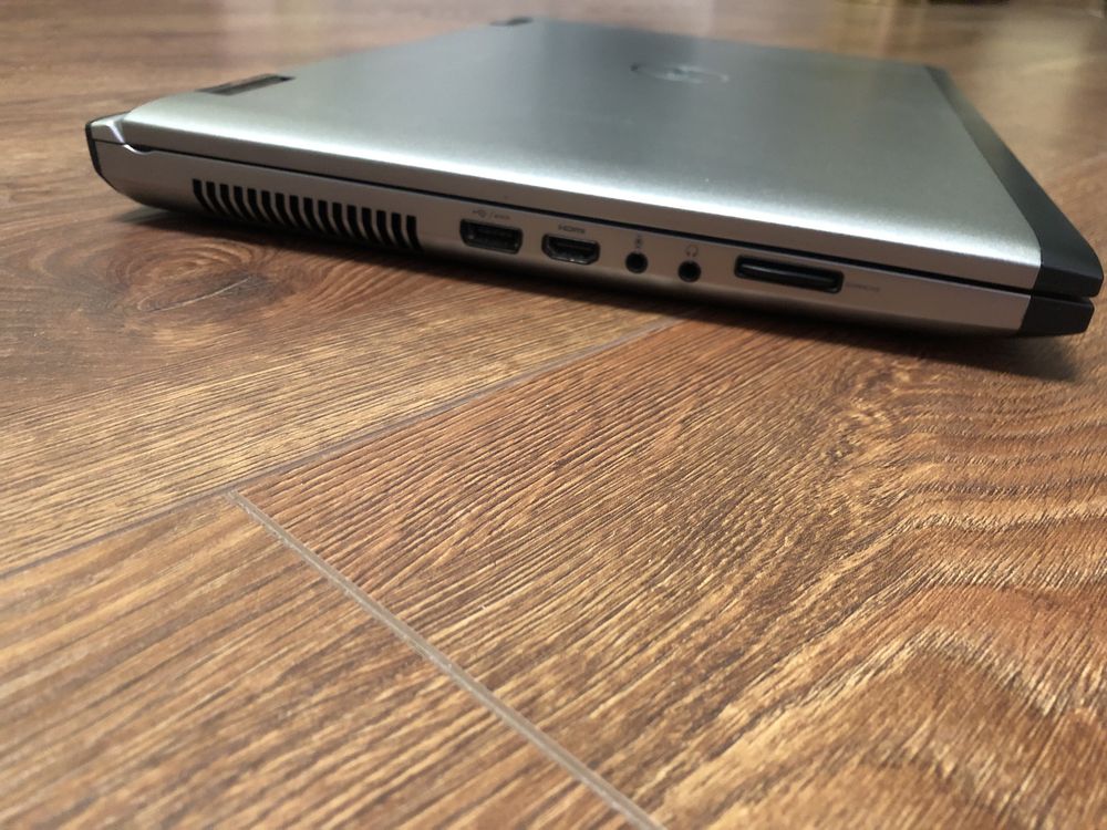 Ноутбук DELL Vostro 3750 17.3