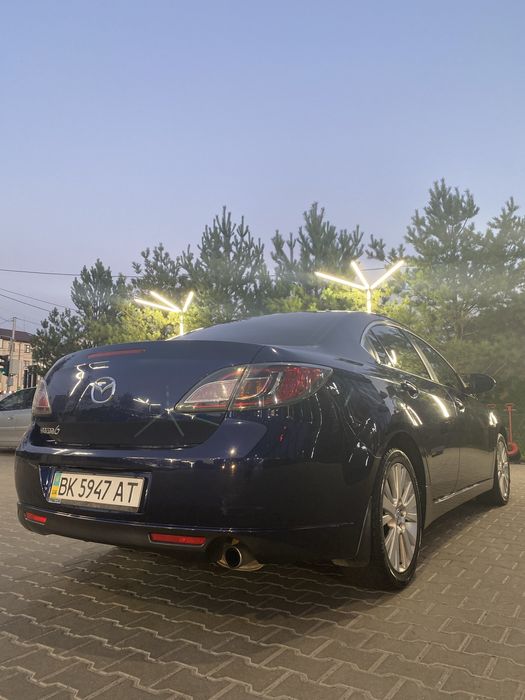 Продам Mazda 6 2010 1.8