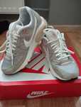 Nike damskie "Air Max Command" rozm. 38