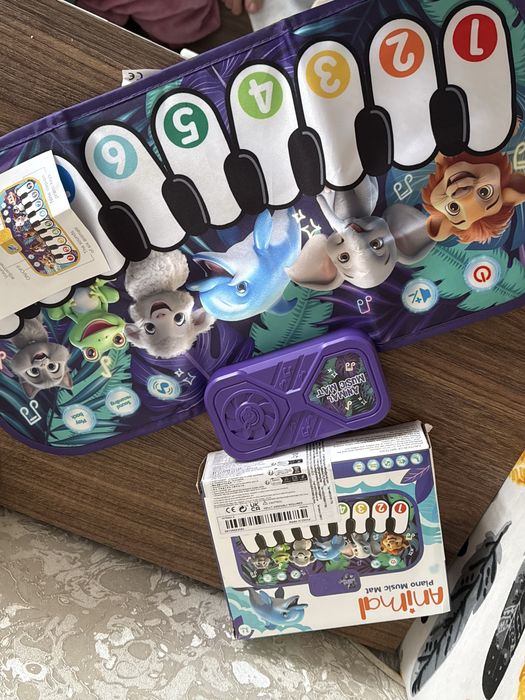 Піаніно килимок музичний