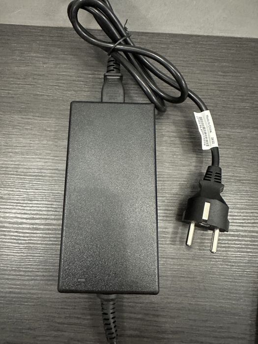 Зарядка на ноутбук DELL 19.5V-9.23A(180 watt).